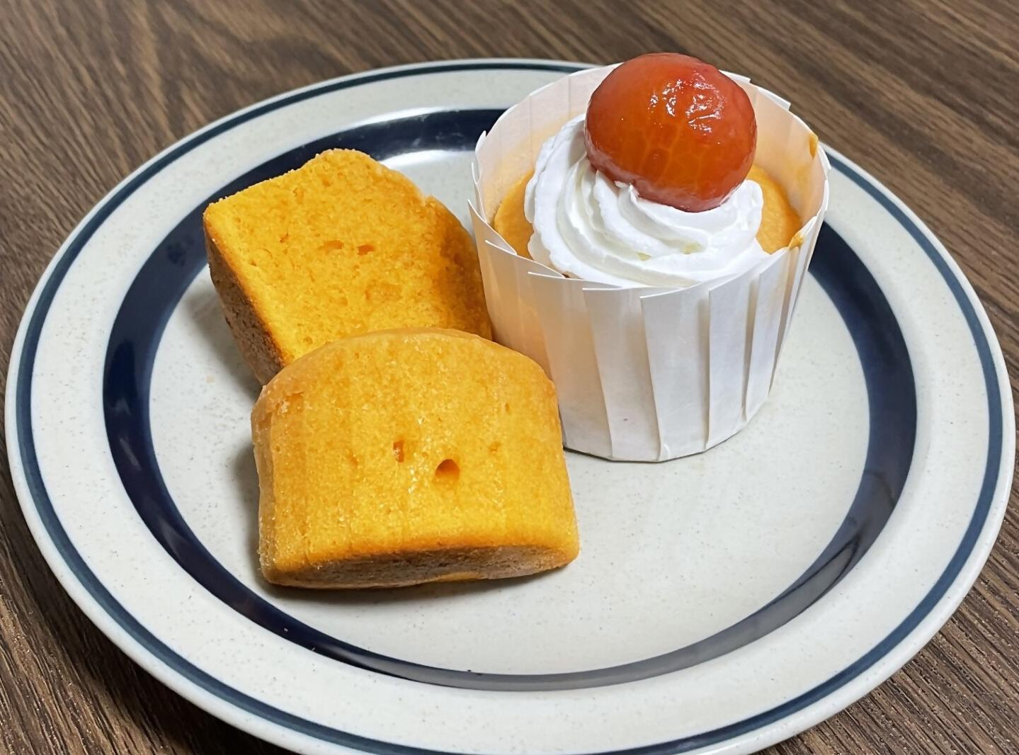 トマトのカップケーキ